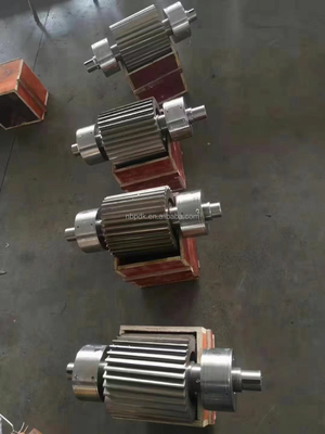 Machinerie compétitive de plastique et de caoutchouc déchiqueteur couteau à rouleaux acier inoxydable
