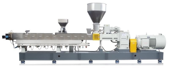 Extrudeuse à double vis co-rotative de 250 à 360 kg/h pour le traitement des matières plastiques EVA